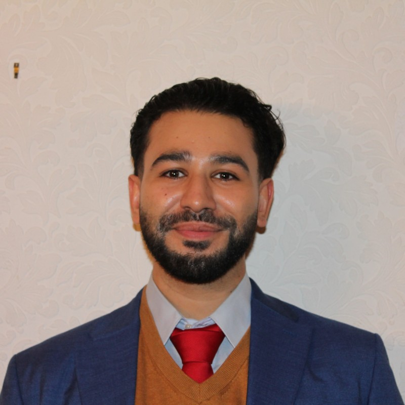 Portrait de Karim Y., professeur particulier à Bruxelles